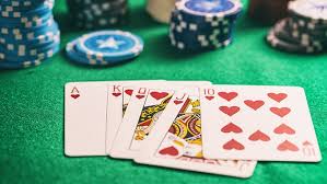 Poker chip values by colors for home games. Poker Homegame Mit Freunden Zu Hause Poker Spielen