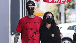 Travis barker & the cool kids. Kourtney Kardashian Skiing With Travis Barker His Kids Pics Hollywood Life Primeus News