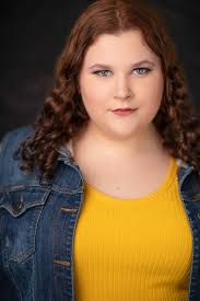 Photographers doing headshots please message me, Thank you