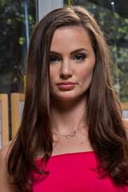 Lili Carter's Instagram, Twitter & Facebook