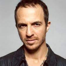 It was released in 2002 and achieved a great success, notably when the next album, 3, came out. Calogero Singer Alchetron The Free Social Encyclopedia