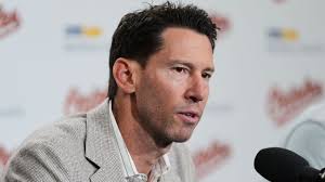 Red Sox's Story: Conversation with Breslow 'part of process'