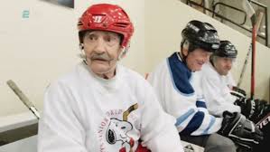 The world's oldest hockey player is an absolute legend