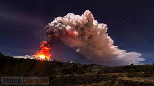 Jun 24, 2021 · etna, nuova eruzione: Etna Vulcano Cattivo Eruzioni Raggiunsero Il Mare Uccisero Di Recente Meteo Giornale