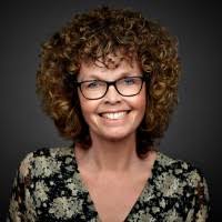 70+ "Simmers" profiles