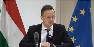 The kanji are ateji (当て字), from chinese 匈牙利. åŒˆç‰™åˆ©å¤–é•¿ æ¬§ç›Ÿä½œå‡ºäº†æ¯«æ— æ„ä¹‰å'Œæœ‰å®³çš„å†³å®š