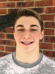 Lourdes Thomas's Instagram, Twitter & Facebook