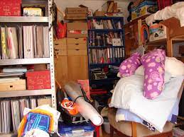 Bei einer entrümpelung ist es immer wichtig, die dinge, die nicht mehr brauchen auch direkt zu entsorgen. Wie Entrumpelt Man Ein Haus Entrumpeln Leicht Gemacht Mamadenkt De