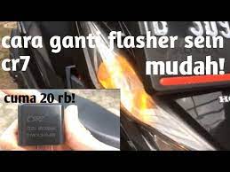 Anda ingin memesan honda beat ? Cara Ganti Flasher Sein Honda Beat Street Youtube