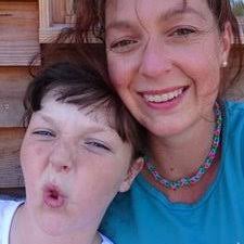 Grace Lawrence (@GraceLawrence82)