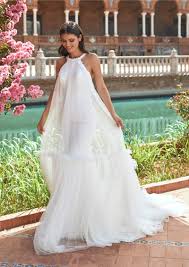 Wedding planners in spain , styling weddings in spain. Marchesa Brings Its Couture Vision To Spanish Bridal House Pronovias Vogue