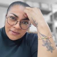 30+ "Claudia Lázaro" profiles