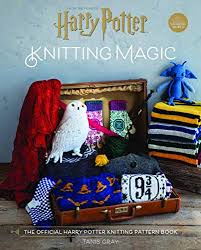 From disney to star wars & harry potter, you're sure to find something you love. Geek Knits Over 30 Projects For Fantasy Fanatics Science Fiction Fiends And Knitting Nerds Knit Crochet Carr Toni 9781250051387 Amazon Com Books