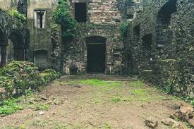 18 Historic Forts in Mumbai To Explore ...