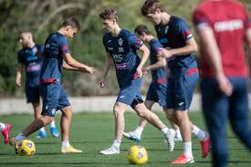 Bohinen er måske bedst kendt i england for sin tid med nottingham forest. Emil Bohinen It Is Hard To Score More Beautiful Goals Than My Father But I Will Try Vse Novosti Oficialnyj Sajt Pfk Cska