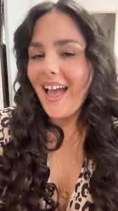 And…. she’s back …. ♥️Watch me get ready to perform tonight  @billingaquadrome 🎤 using all @bperfectcosmetics items 😍😍 Use code  MANDIBP for % off bPerfect items 😱♥️ #Transition