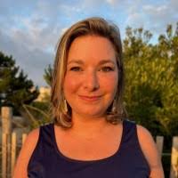 80+ "Estrín" profiles