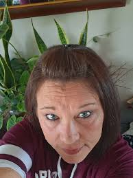 Introduction and picture sharing in a Facebook group