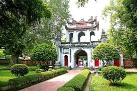 Quoc Tu Giam Temple