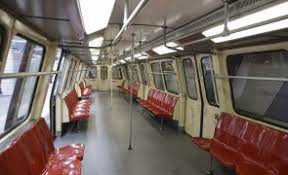 Uso correcto de las escaleras. StaÅ£ia De Metrou Dimitrie Leonida Se Deschide AstÄƒzi LucrÄƒrile Fiind Terminate Cu O Zi Mai Repede Stiri Pe Surse Cele Mai Noi Stiri