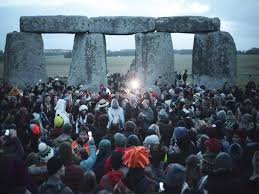 El mes del llamado solsticio de verano. Habra Streaming Del Solsticio De Verano En Vivo Desde Stonehenge Donde Ir