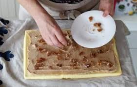 Recette Buche A La Creme De Marron En Video Recette Creme De Marron Gateaux Et Desserts Recette De Chips