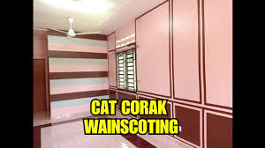 Yuk lihat video 15 inspirasi warna cat dinding ruang tamu yang cantik ini dulu sumber. Cat Dinding Stripes Dan Wainscoting Youtube