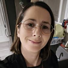 Marylou Benoit added photos to the album: Mega vente a 5 et 6$ de Dominic  Perron