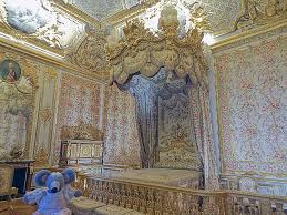 Bienvenue au château de versailles. Conseils Pour Visiter Le Chateau De Versailles Horaires Tarifs Plan Eviter L Affluence La Souris Globe Trotteuse