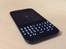 أعلنت بلاك بيري ماسنجر (bbm) وهي إحدى أولى خدمات الدردشة للأجهزة المحمولة أنها ستنهي كامل أعمالها وستوقف خدماتها بشكل نهائي في ٣١ من أيار مايو لعام ٢٠١٩. Ø¨Ù„Ø§Ùƒ Ø¨ÙŠØ±ÙŠ Q5 ÙˆÙŠÙƒÙŠØ¨ÙŠØ¯ÙŠØ§