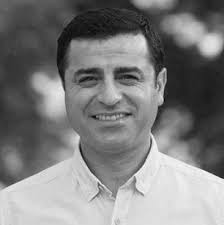 Ai̇hm'den selahattin demirtaş kararı avrupa i̇nsan hakları mahkemesi (ai̇hm), 2017'de gündemine taşınan selahattin demirtaş davasıyla ilgili nihai kararını bugün açıkladı. Iyi Misiniz