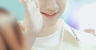 ป กพ นโดย Xiaoxi Chen ใน Lin Yi