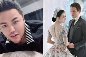 Salah satu rancangan dan desain model baju muslim yang lagi naik daun saat ini adalah baju muslim ivan gunawan. Baju Kondangan Kelewat Heboh Ivan Gunawan Batal Hadir Di Gala Dinner Syahreino Gue Takut Syahrini Minder Semua Halaman Nakita