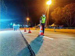 Pada tahun 2009 jpam daerah kota setar sekali lagi berpindah kepejabat baru baru bertentangan dengan pejabat jabatan pertahanan awam negeri selain mempunyai kelengkapan logistik,jpam daerah kota setar juga mempunyai sebuah hilux untuk kegunaan ppad , tiga buah ambulan. Pkpd Polis Kota Setar Tambah Pasukan Pemantau
