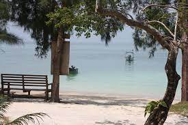 Featuring complimentary parking and a restaurant, tanjung bidara beach resort malacca is 10 minutes' drive from melaka tropical fruit farm. Samudra Beach Chalet Resort