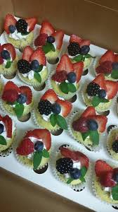 Pavlova mudah sukatan cawan | basickeli. Cupcakes Cake By Alessandra Utah Wedding Cakes Formerly Carrie S Cakes