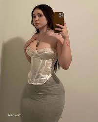 Tayler Hills - Behind The Veil of Her Intimate Moments