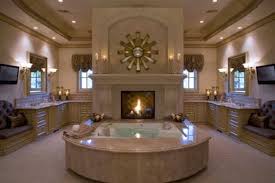 The 29,196 square foot estate was crafted over a 3 year period by builder mark molthan, architect robbie fusch, and interior designer ashley astleford. 18 Rich People Bathrooms You Wish You Could Poop In