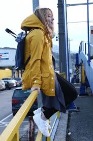 Bag Derbe Freitag Raincoat Rainy Day Outfit Tumblr Womenskellygreenrain Wwwjasminsermonetcom Derbe R Regenjacke Damen Gelb Derbe Regenmantel Regenmantel