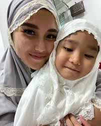 Forum page janda cantik canitk bertujuan agar bisa segera dapat jodoh pria ganteng, tanggung.janda cantik janda duda, jodoh online, janda muda nomor wa janda muda janda cantik.desahan cewek cantik colmek bareng cowok lanjut ml. Janda Muda Menawan 12 Artis Ini Bercerai Sebelum Usia 30 Tahun