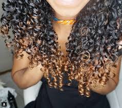 Naturally Curly Hair Caramel Balayage Naturally Curly Hair Highlights Curly Hair Styles Curly Hair Styles Naturally Caramel Hair