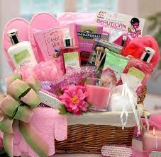 Jadi apa kata anda berikan lilin beraroma sebagai pemberian istimewa kepada pasangan mempelai. 10 Persembahan Kado Pernikahan Terbaik Untuk Kakak Perempuan Tersayang Di Hari Istimewanya