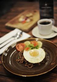 Telur ayam sebanyak 3 butir. Roti Jala Keju Susu Dan Kopi O Picture Of Tanak Melayu Surabaya Tripadvisor