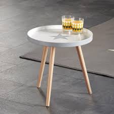 Steht dieser kleine wohnzimmertisch nicht zwischen den sitzmöbeln, sondern neben ihnen an der wand, darf er auch etwas höher sein. Beistelltisch Star O 40 Cm Grau Weiss Danisches Bettenlager