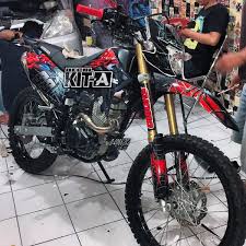 Motor trail memang identik dengan petualangan di alam bebas. Jual Decal Crf 150 L Spiderman Stiker Crf 150 L Striping Sticker Crf 150 L 056 Di Lapak Decal Kita Bukalapak