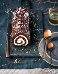 Buche De Noel Au Chocolat Et Noix De Coco Facon Kinder Delice Recette Buche De Noel Chocolat Buche De Noel Buche De Noel Facile Et Rapide