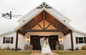 Five Oaks Farm Farm Wedding Venue Cleburne House Styles