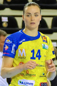 Yvette broch (born 23 december 1990) is a dutch handball player, on the dutch national team. Yvette Broch Biography Age Height Husband Net Worth Family