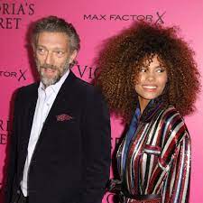 Ce dimanche, vincent cassel a donc partagé un cliché de tina kunakey. Tina Kunakey La Petite Amie De Vincent Cassel Se Devoile Elle