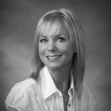 Dawn Hoover's Instagram, Twitter & Facebook